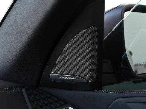 New 2026 BMW X5 xDrive50e w/ Executive Package image 20