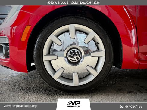 Used 2019 Volkswagen Beetle 2.0T SE FWD image 22