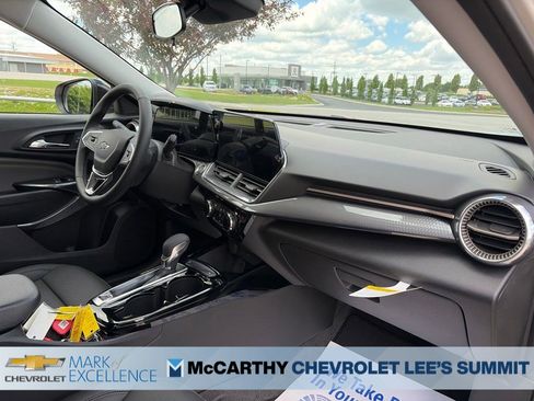 New 2026 Chevrolet Trax ACTIV FWD image 29