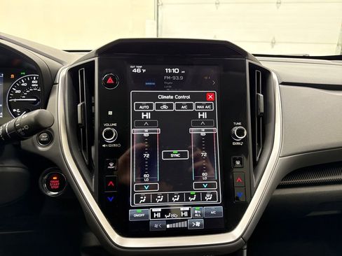 Used 2024 Subaru Crosstrek 2.0i Premium image 21