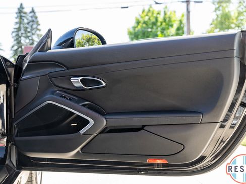 Used 2014 Porsche 911 Carrera image 21