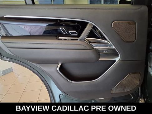 Used 2025 Land Rover Range Rover Long Wheelbase Autobiography AWD/4WD image 18