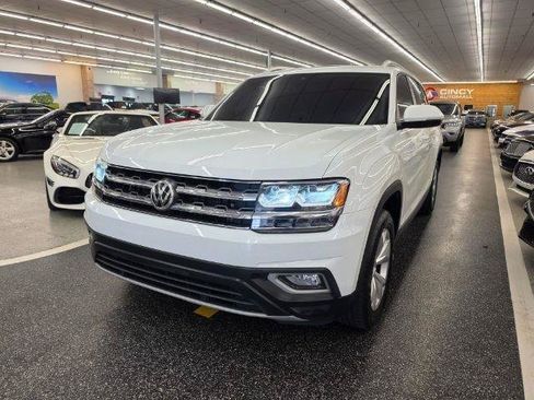 Used 2018 Volkswagen Atlas SEL FWD image 2