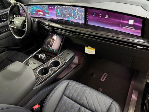 New 2026 Cadillac Escalade IQL Luxury AWD/4WD image 53