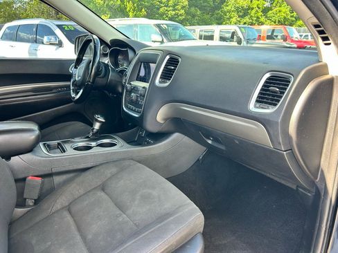 Used 2020 Dodge Durango SXT RWD image 9