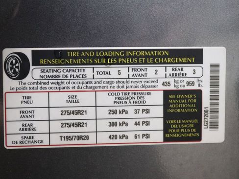 Used 2016 Land Rover Range Rover Long Wheelbase Supercharged image 38