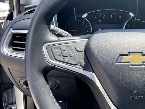 Used 2022 Chevrolet Equinox LT FWD image 22