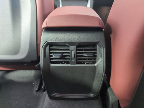 Used 2026 BMW 430i Coupe w/ M Sport Package image 29