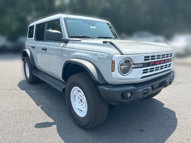 New 2026 Ford Bronco Heritage Edition AWD/4WD image 2