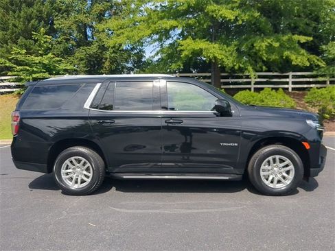 Used 2023 Chevrolet Tahoe LT image 3