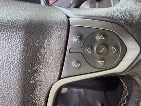 Used 2019 Chevrolet Suburban LT AWD/4WD image 15