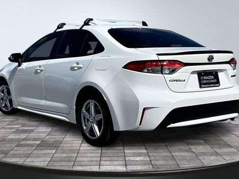 Used 2022 Toyota Corolla LE image 5