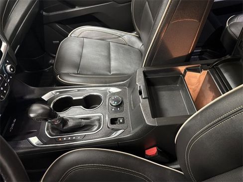 Certified 2022 Chevrolet Traverse Premier image 27