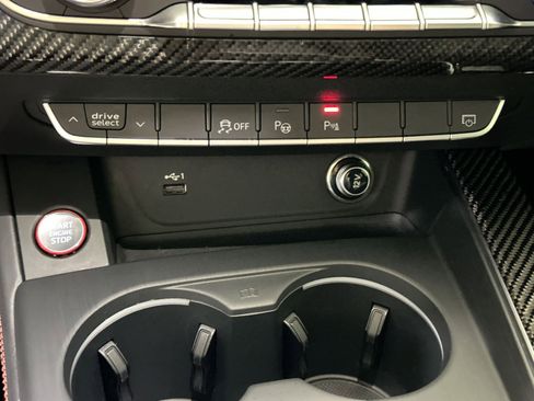 Used 2019 Audi RS 5 image 29