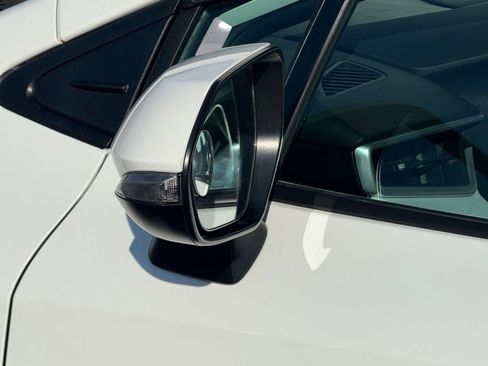 Certified 2023 Toyota Corolla SE image 22