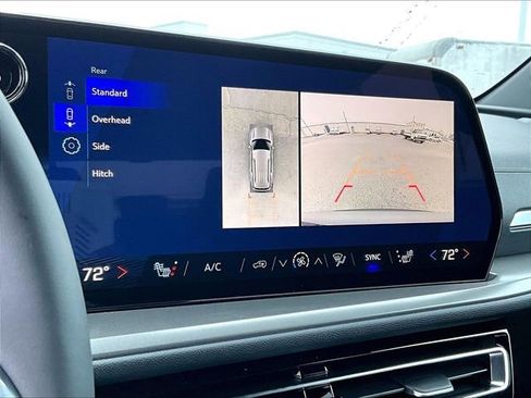 New 2026 Chevrolet Traverse LT w/ Sun and Wheel Package image 16