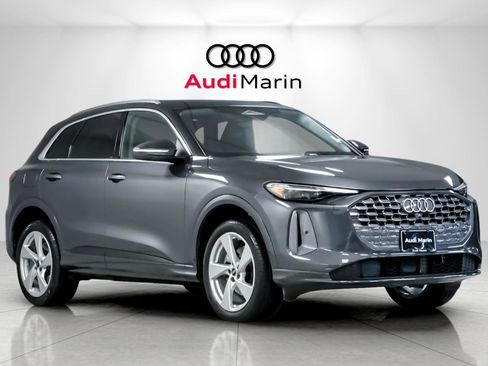 Used 2025 Audi Q5 Premium Plus w/ Premium Plus image 7