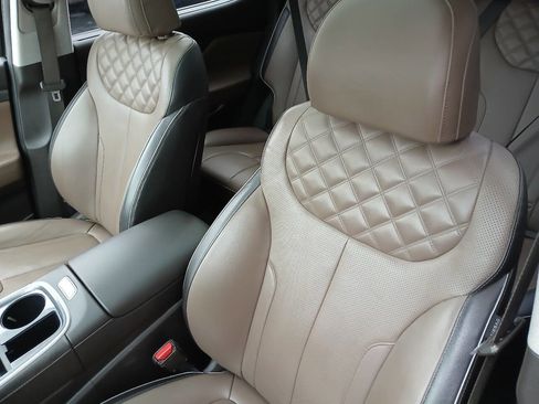 Used 2021 Hyundai Santa Fe Limited image 5