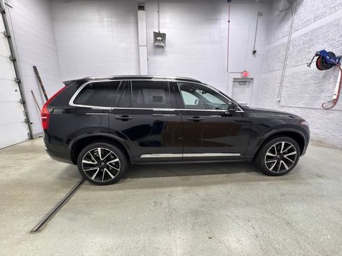 Used 2024 Volvo XC90 B6 Ultimate w/ Protection Package Premier AWD/4WD image 3