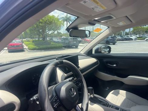 Used 2024 Honda HR-V LX image 24
