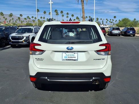 Certified 2024 Subaru Forester AWD/4WD image 11