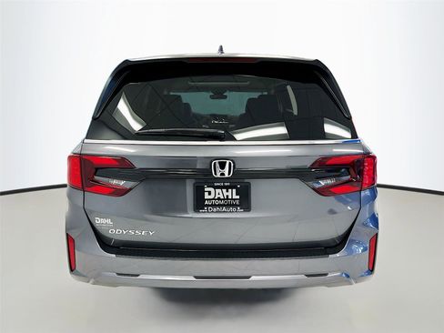 New 2026 Honda Odyssey EX-L image 12