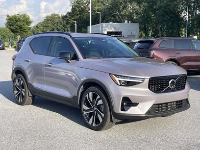 Used 2026 Volvo XC40 B5 Ultra w/ Protection Package Premier