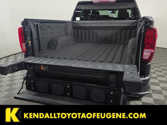 Used 2021 GMC Sierra 1500 Elevation w/ LPO, Elevation Black Package AWD/4WD image 16
