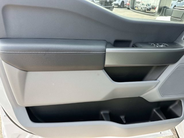 New 2026 Ford F350 XLT RWD image 32