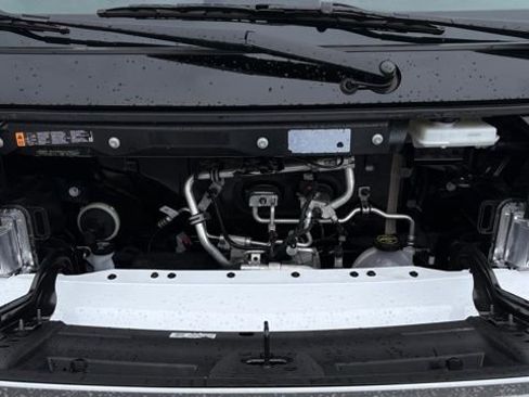 Used 2025 Chevrolet Brightdrop 400 w/ Battery Pack, Max Range image 8