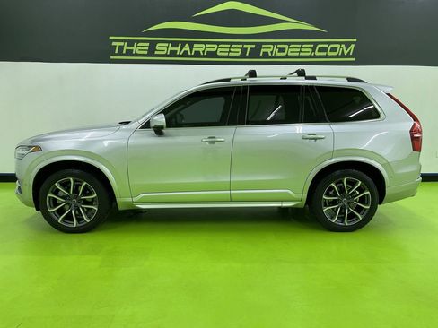 Used 2018 Volvo XC90 T6 Momentum w/ Convenience Package AWD/4WD image 6