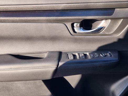 Certified 2025 Honda CR-V LX image 23