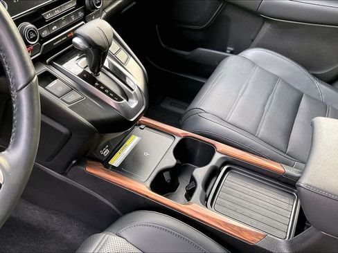 Used 2022 Honda CR-V Touring image 18