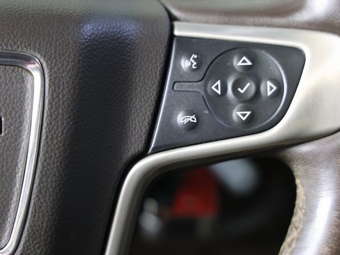 Used 2015 GMC Sierra 2500 Denali image 15