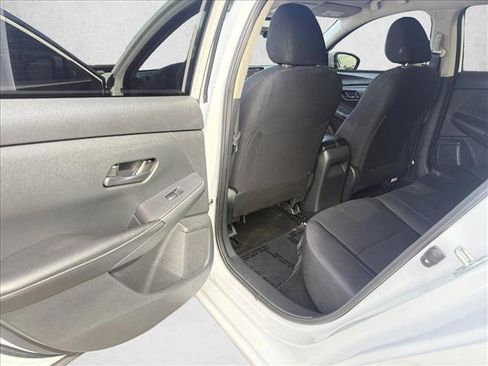 Used 2024 Nissan Sentra S FWD image 16