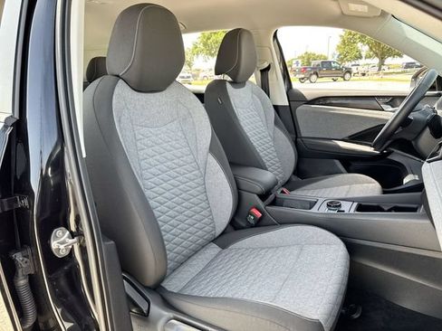 Used 2025 Volkswagen Tiguan S FWD image 24