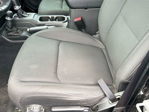 Used 2022 Jeep Wrangler Unlimited Sport S image 20