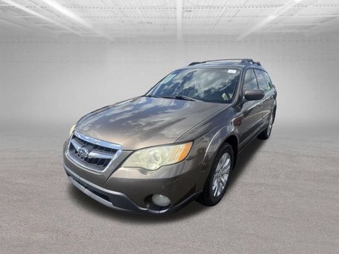 Used 2009 Subaru Outback 2.5i Limited AWD/4WD image 9
