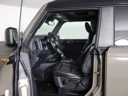 Used 2025 Ford Bronco Badlands AWD/4WD image 28