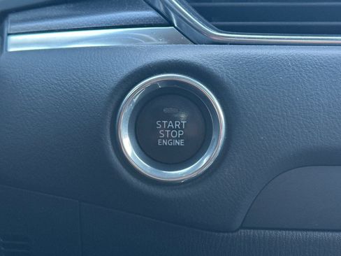 Used 2023 MAZDA CX-5 Carbon Edition image 23