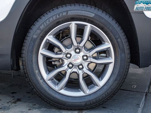 Used 2022 GMC Terrain SLT AWD/4WD image 26