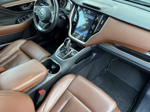 Used 2021 Subaru Outback Touring image 18
