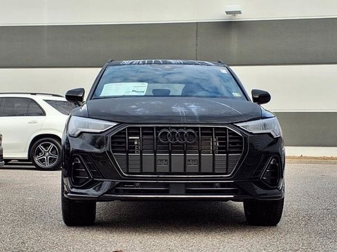 Used 2025 Audi Q3 2.0T Premium w/ Convenience Package AWD/4WD image 3