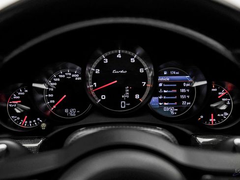 Used 2017 Porsche 911 Turbo image 81