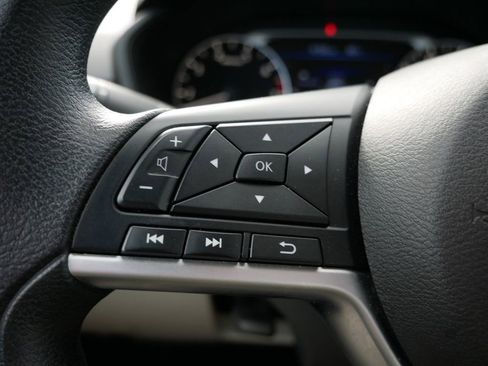 Used 2024 Nissan Altima 2.5 SV image 23