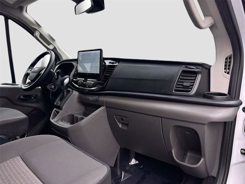 Used 2023 Ford Transit 350 XLT image 29