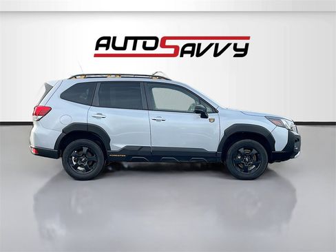 Used 2022 Subaru Forester Wilderness image 8