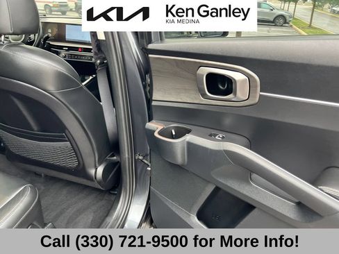Certified 2024 Kia Sorento X-Line EX AWD/4WD image 57
