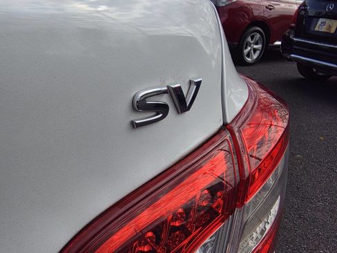 Used 2015 Nissan Sentra SV image 22