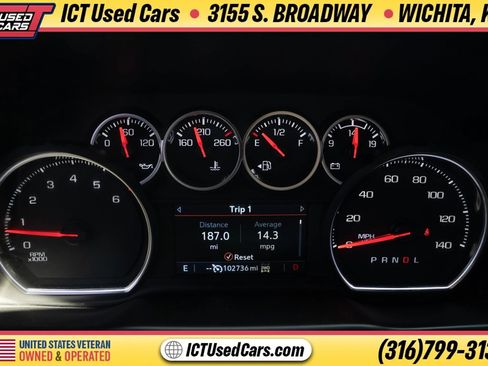 Used 2022 Chevrolet Silverado 2500 Custom w/ Custom Value Package AWD/4WD image 6